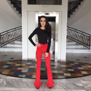 CALÇA BABADO